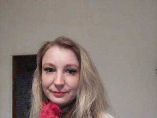 Erotski video chat Nadin-2