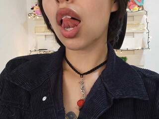 Erotski video chat NanaRott01