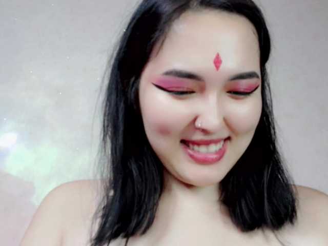 Fotografije NannaJonn WARNING! HERE U CAN CUM REALLY FAST! BE CAREFUL. Asian girl with big juicy ass will ride on ur dick! #horny #asian #bigass