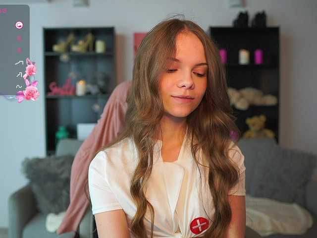 Fotografije NatashaMalko Target: Strip to naked show @total @remain @sofar If you want to talk with somebody I'm here to make your day better #teen #shy #smalltits #18 #lush