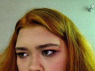 Erotski video chat NessiePolly