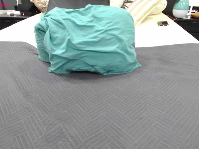 Emitiranje snimki zaslona Nicoleex