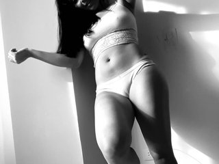 Erotski video chat NicoleRomero