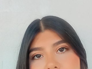Erotski video chat NicolleDiaz