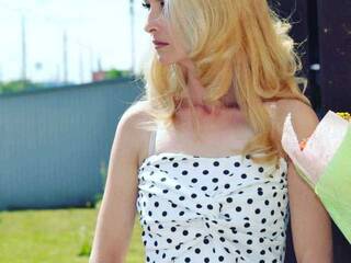 Erotski video chat Nika366