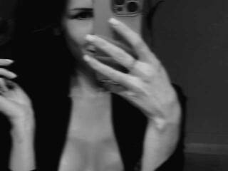 Erotski video chat Nikkittyni