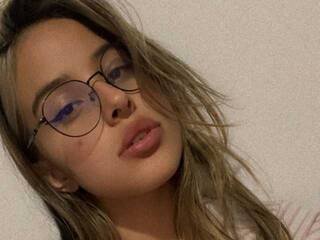 Erotski video chat NikolleWinner