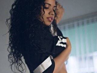 Erotski video chat NikyyVega