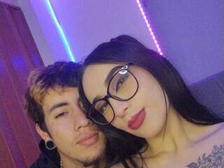 Erotski video chat NoahAndMegan