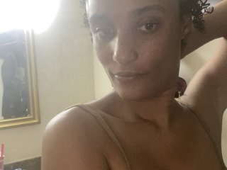 Erotski video chat Noliana