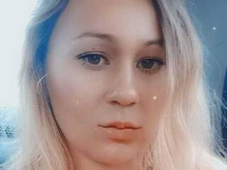 Erotski video chat NormaHall