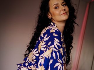 Erotski video chat NyraBoone