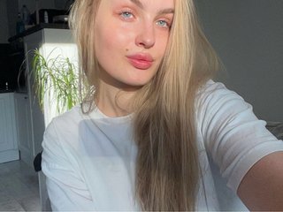 Erotski video chat OliviaKisss3