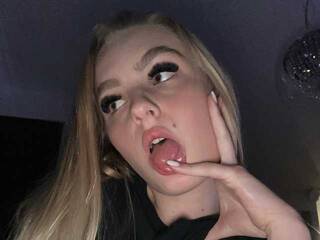 Erotski video chat OliviaKisss