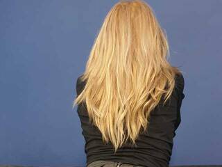 Erotski video chat P3achPleasure