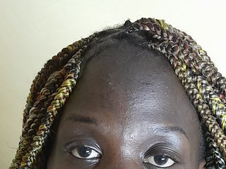 Erotski video chat Petitetessy7