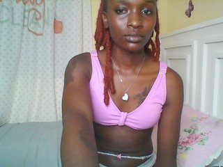 Erotski video chat PixieCuddles01