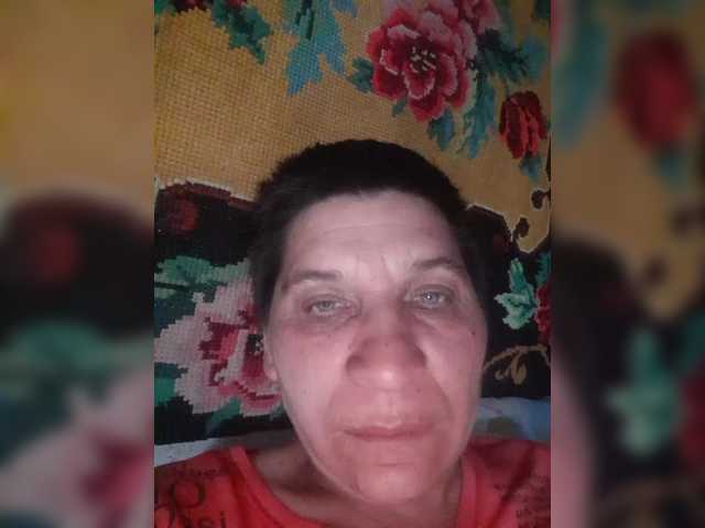 Emitiranje snimki zaslona PollyMILF-By