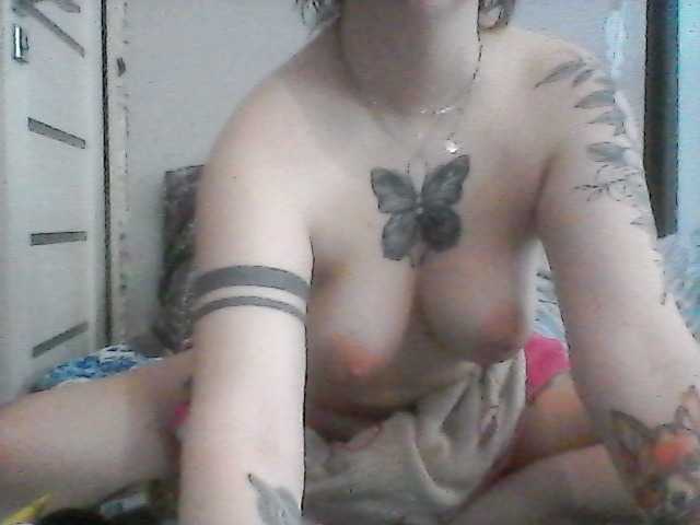 Fotografije RabbitWilss #naughty #wet #topless #dildo # tattoos private, htp fulfill your fantasies #anal #masturbation