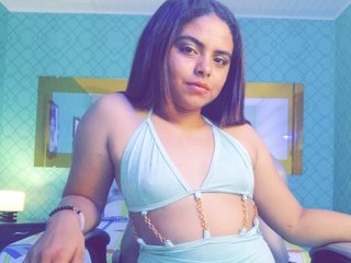 Erotski video chat Raven-shy