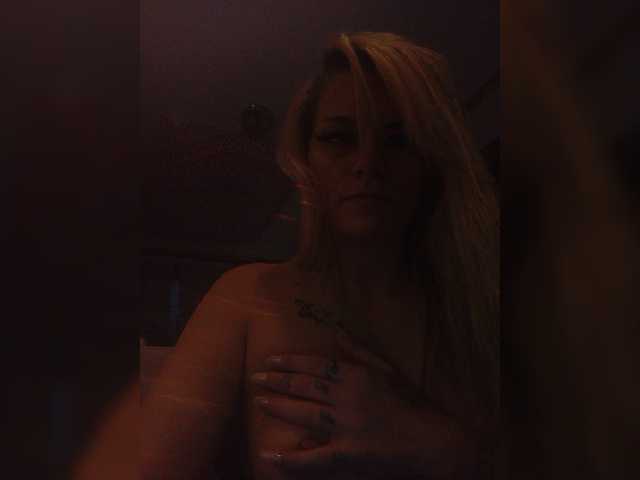 Emitiranje snimki zaslona realchichi