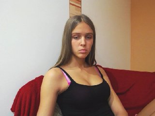 Fotografije rebecayoung WELCOME GUYS HERE;) 18 Y.O CUMSHOW 100 TOKENS