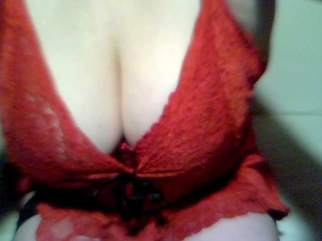Fotografije redcherry I love to caress my pussy and cum in ecstasy, your gifts cheer up and make my pussy get wet Make love. I have a sound, turn it on