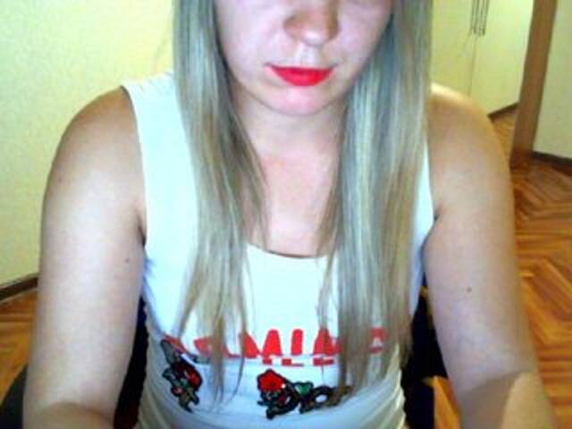 Emitiranje snimki zaslona Your_Girl23