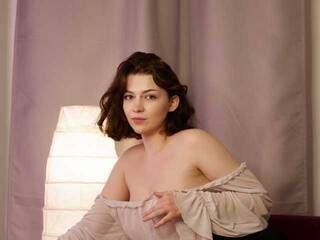 Erotski video chat Liralei