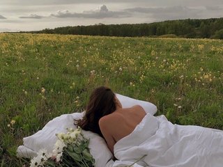 Erotski video chat RoxanaWilliam