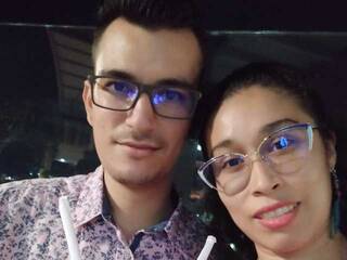 Erotski video chat RoxiSaul