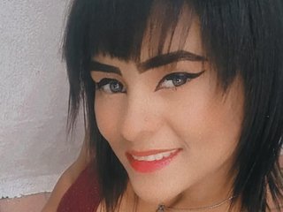 Erotski video chat Roxy-Guerrero