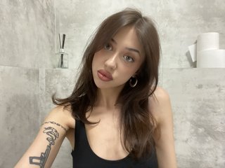 Erotski video chat RoxyBullet