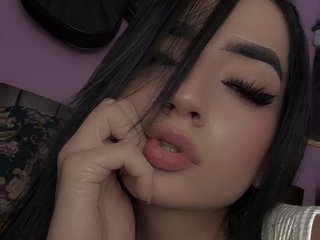 Erotski video chat RoxyLior