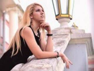 Erotski video chat rozashares