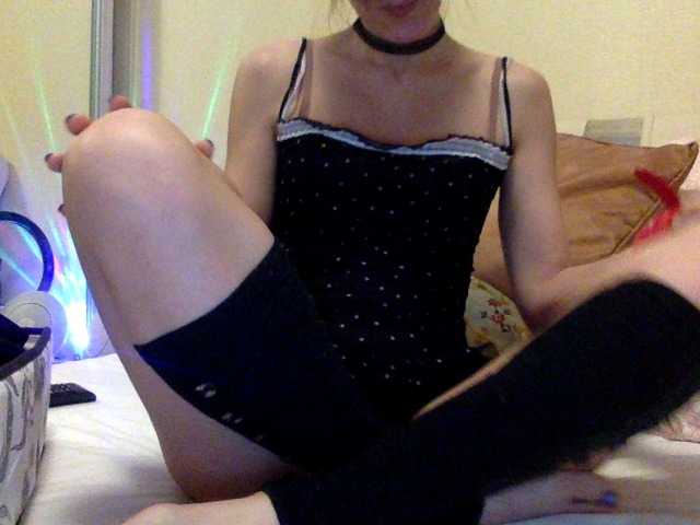 Fotografije SolaLola Hello) Tip me 77 token and a show you tits) 777 token and I dance strip ). 35 sock my dick Privat 100 and play with me and my toys