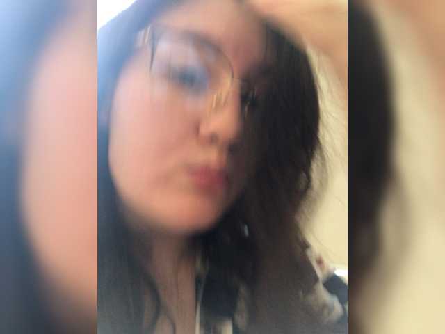 Emitiranje snimki zaslona SaanviUwU