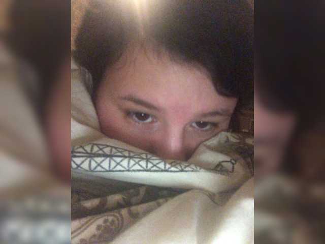 Emitiranje snimki zaslona SaanviUwU