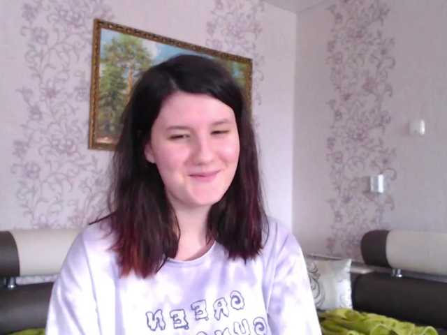 Emitiranje snimki zaslona SaanviUwU