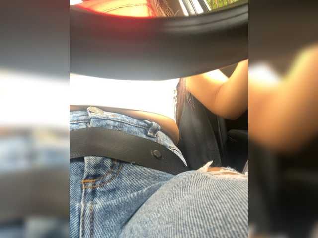 Emitiranje snimki zaslona SallyeLeins