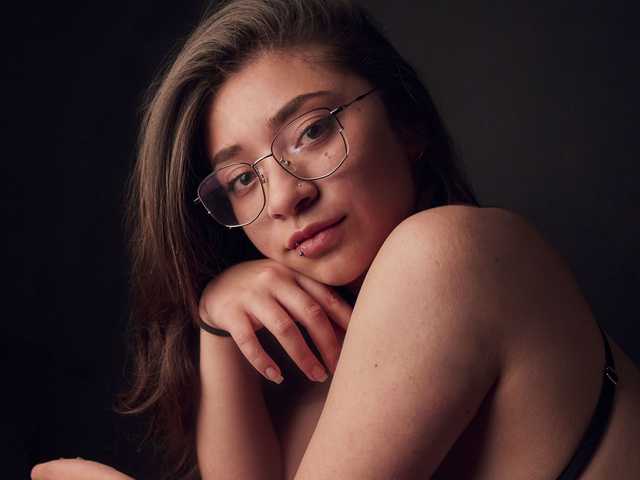 Fotografija profila Samii-Evans
