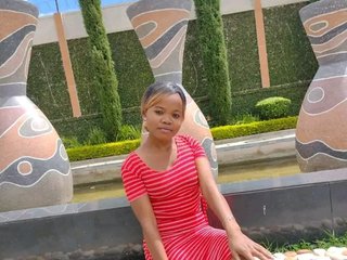 Erotski video chat Sarah-myah2