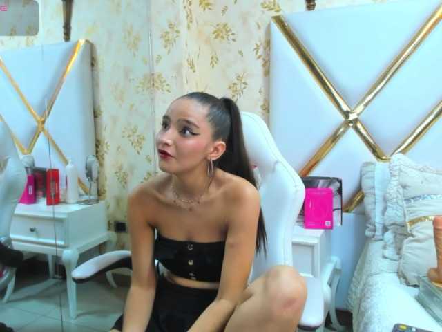 Emitiranje snimki zaslona SashaaFerrer