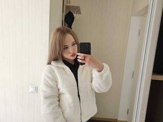 Erotski video chat Maxvella