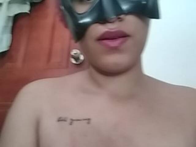 Emitiranje snimki zaslona Dirty_eva