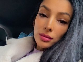Erotski video chat Selenna