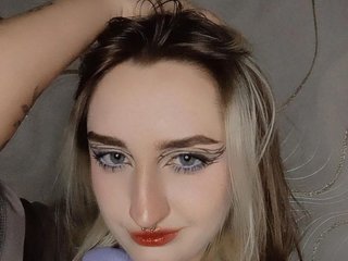 Erotski video chat SeptemberRoutzen