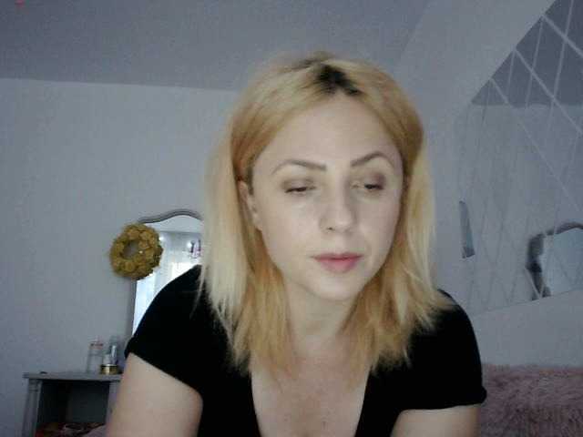 Emitiranje snimki zaslona SerenaQuinn