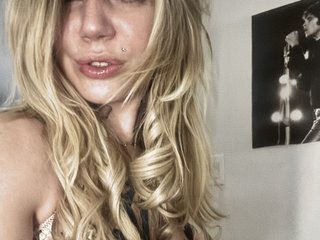 Erotski video chat SerenaSherwood