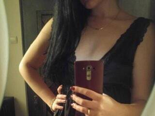 Erotski video chat SetOnFire